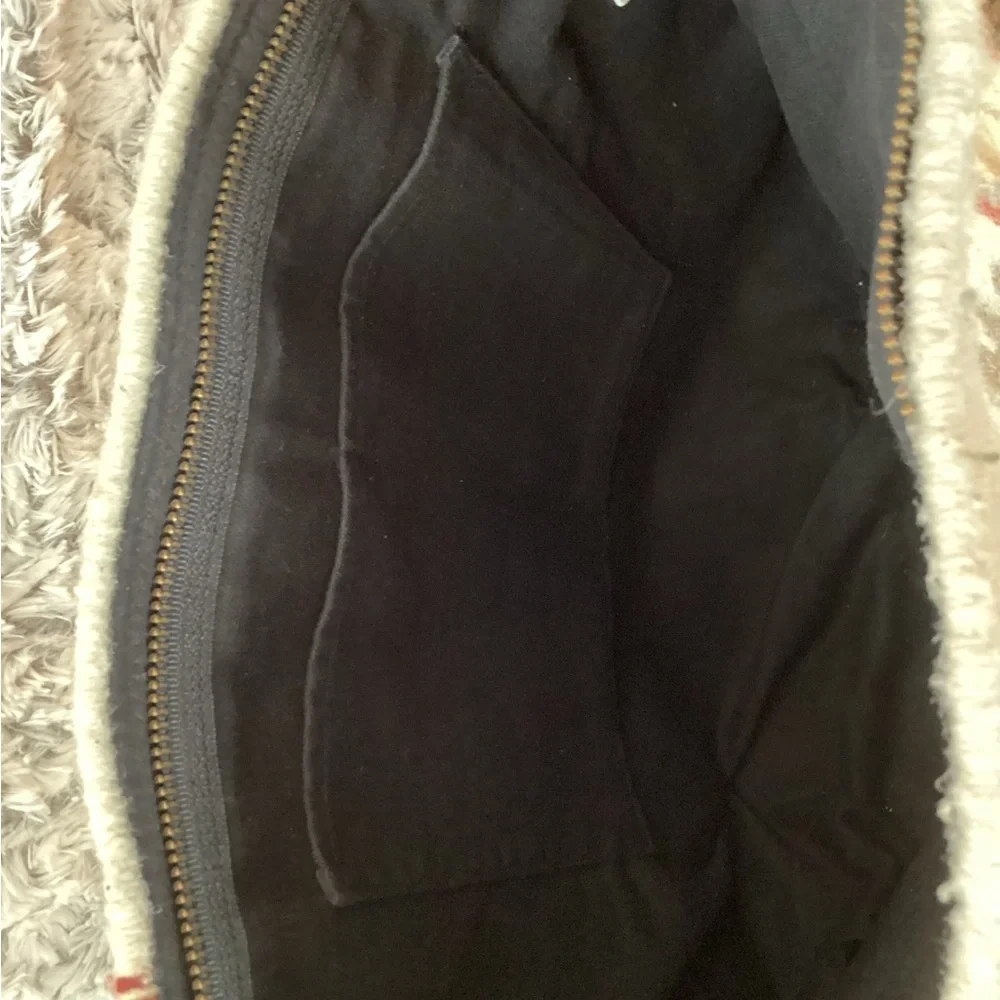 Wool tote - Picture 3 of 3